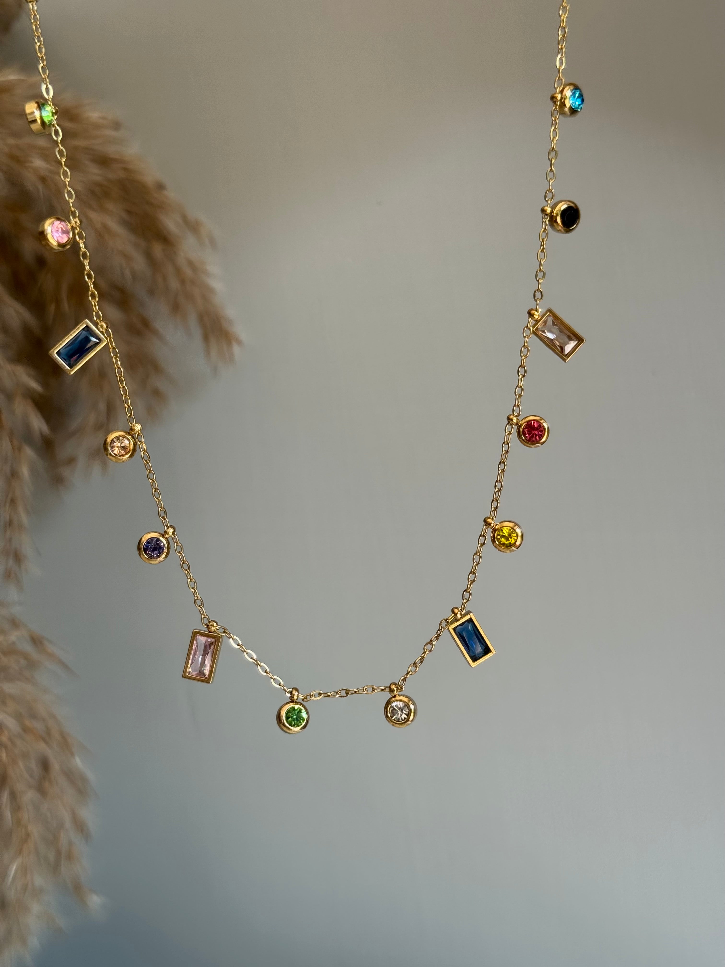 SCARLET MULTISTONE NECKLACE