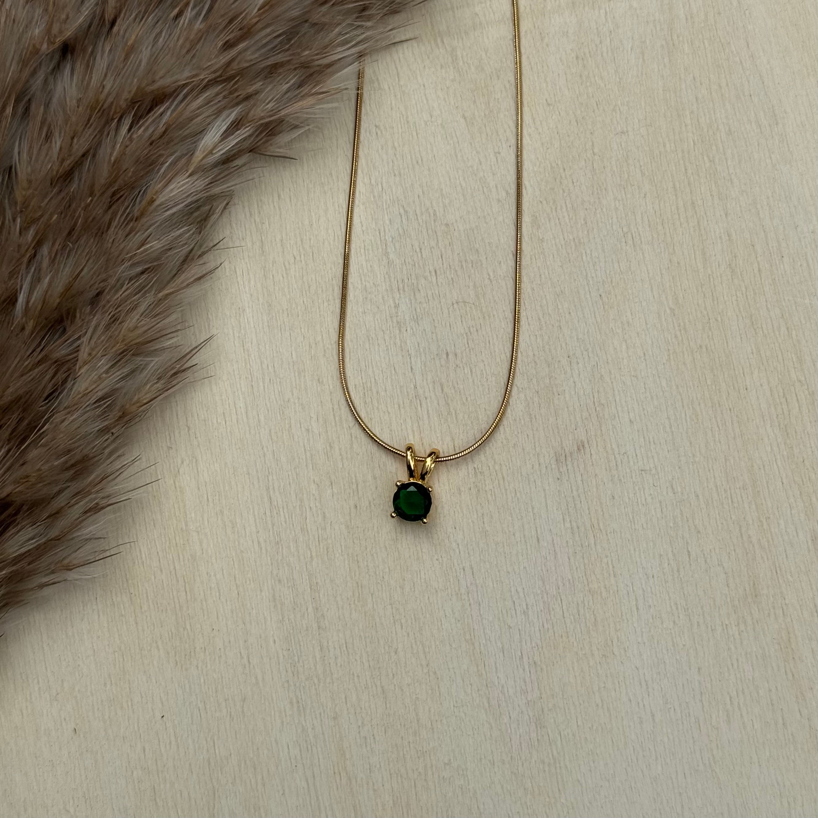 GREEN SOLITAIRE
