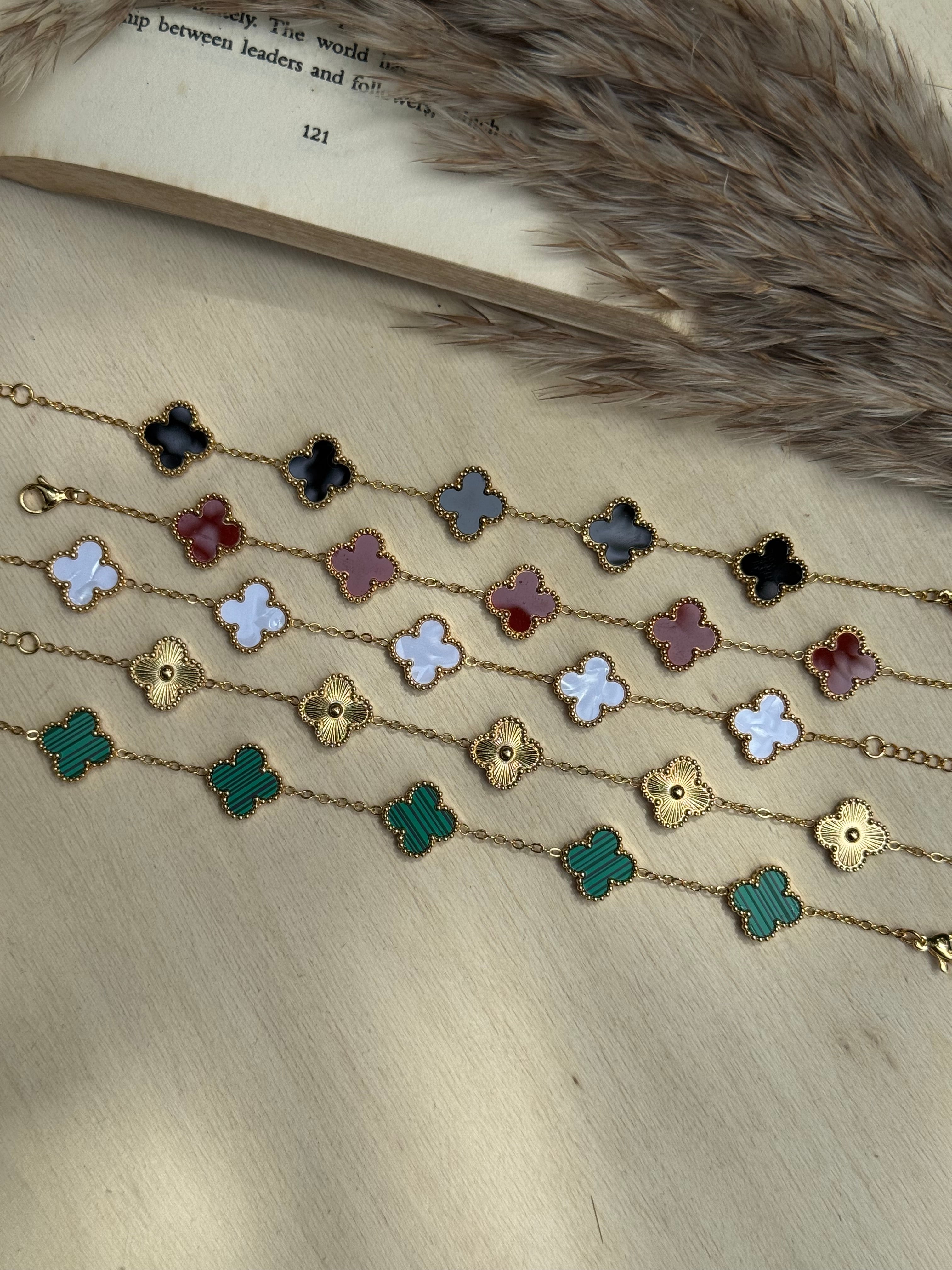 Clover bracelet