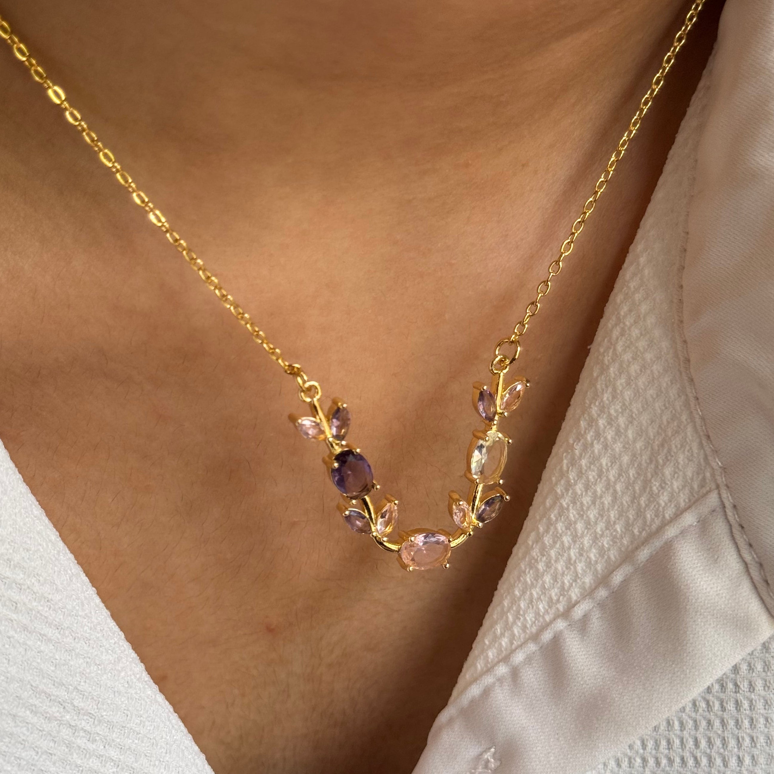 TULIP NECKLACE