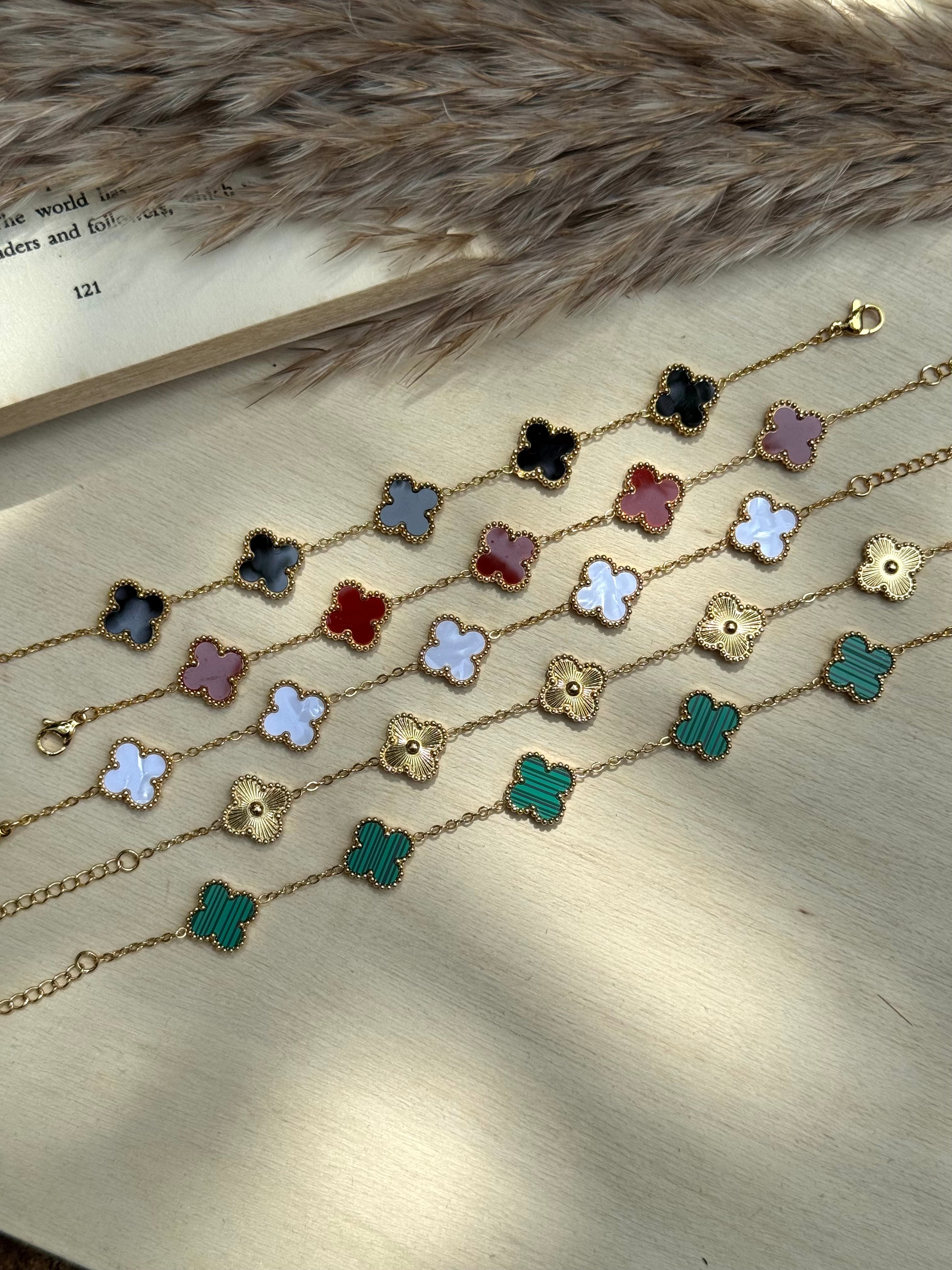 Clover bracelet