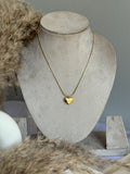 AMOUR NECKLACE