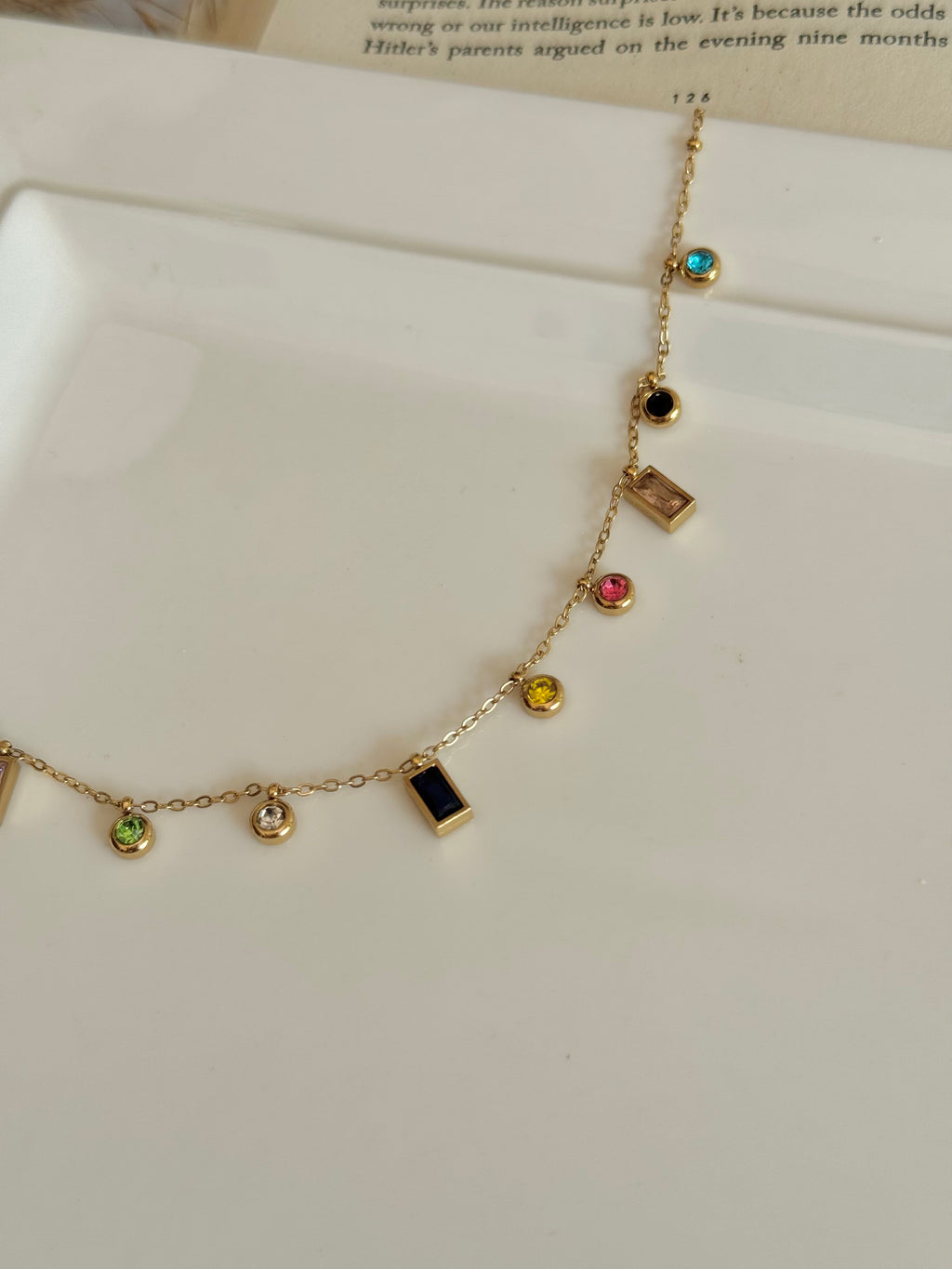 SCARLET MULTISTONE NECKLACE