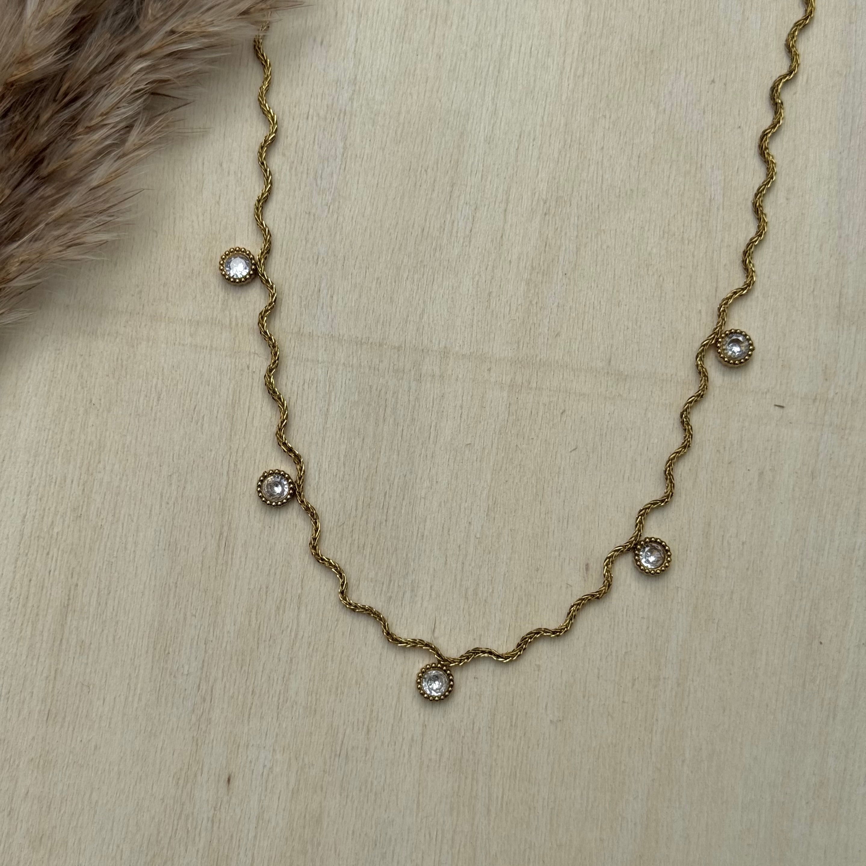 WAVY STONE NECKLACE