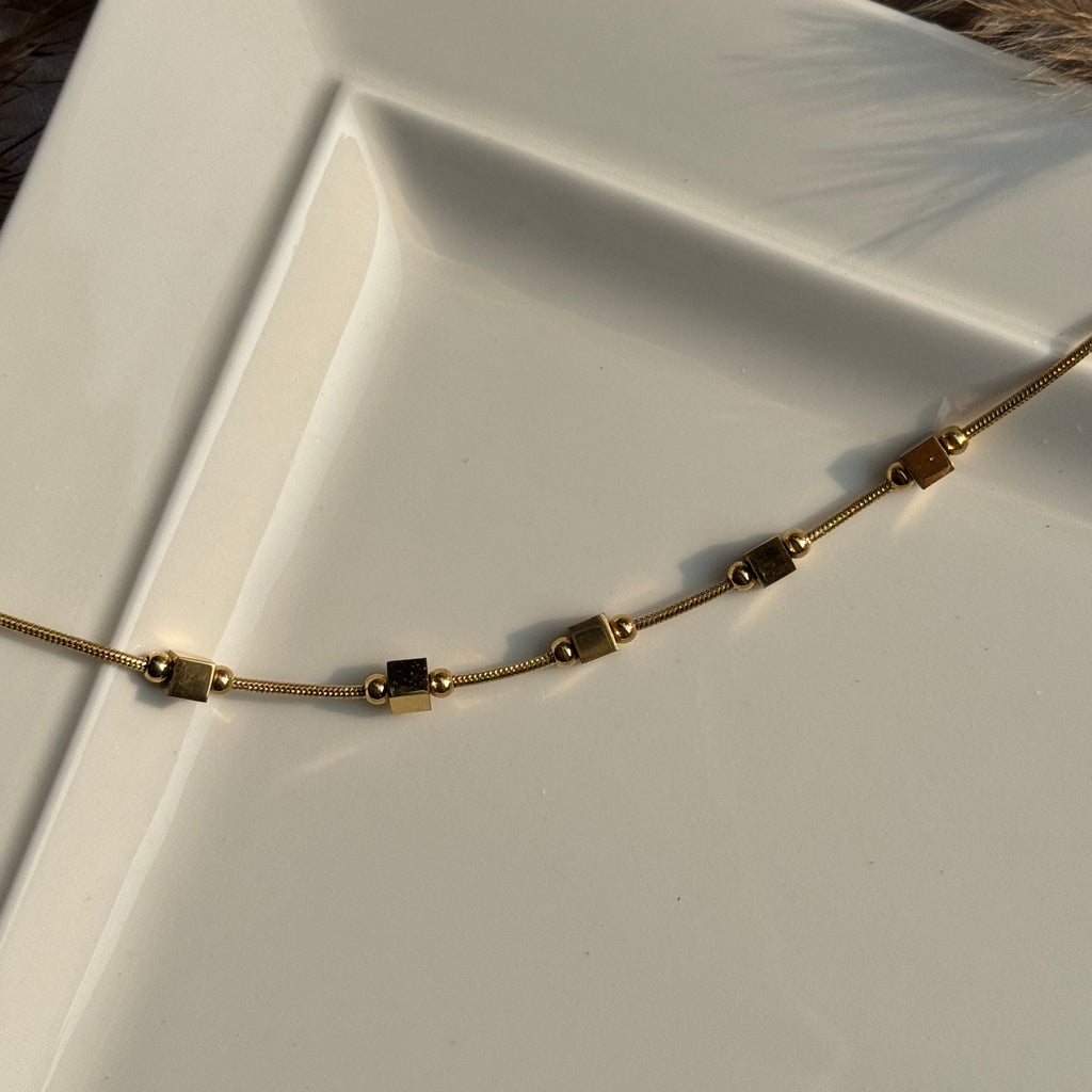 SQUARE BLOCK BRACELET