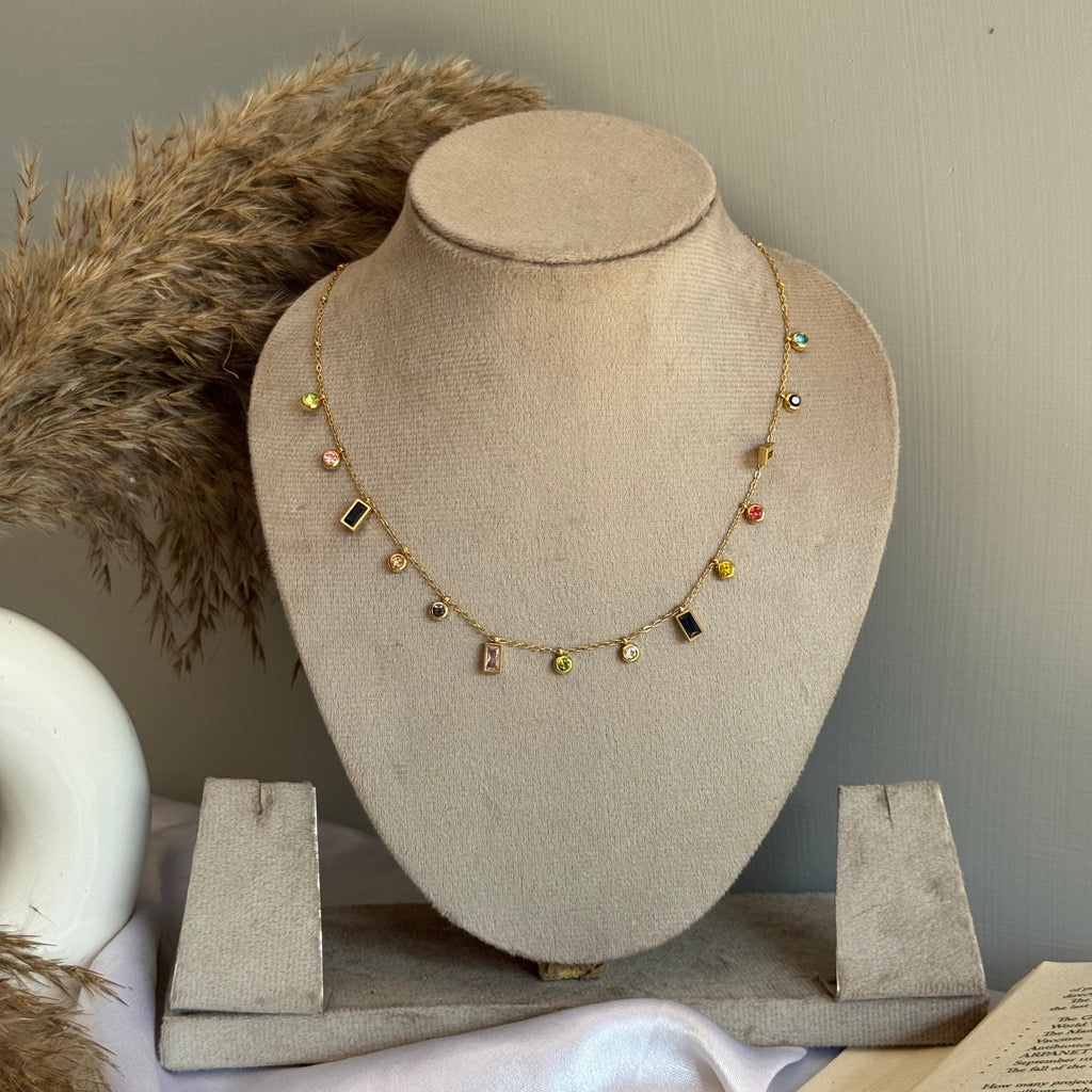 SCARLET MULTISTONE NECKLACE