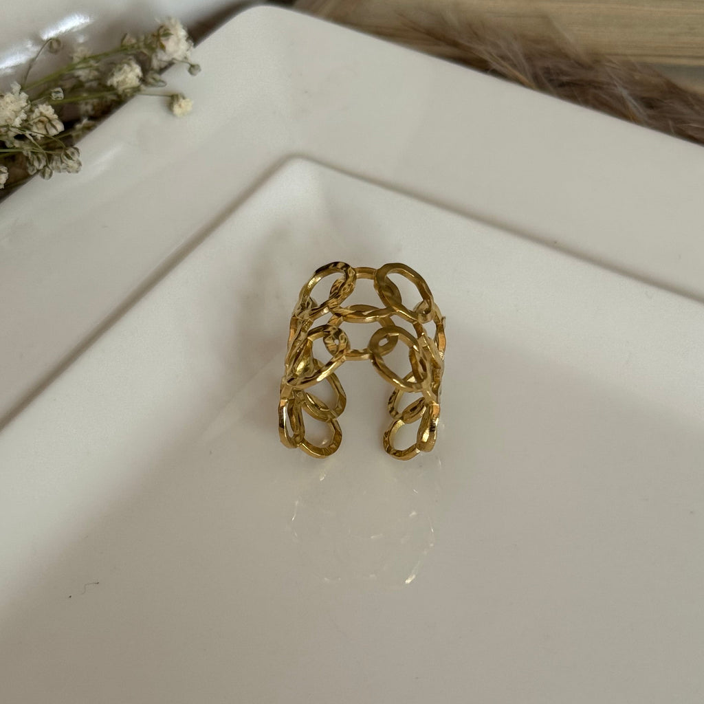 SUIRE RING