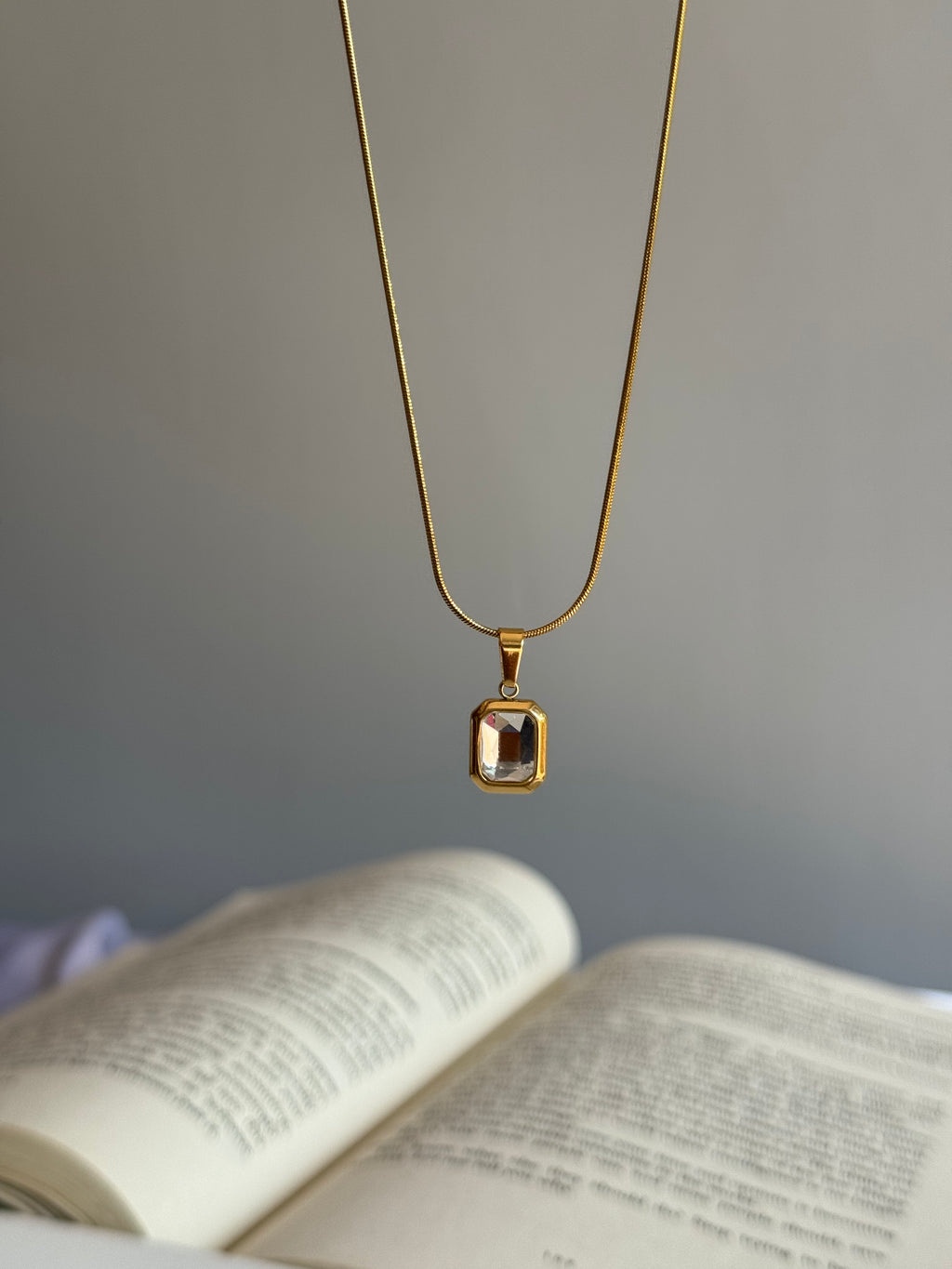 JULIA DIAMOND NECKLACE