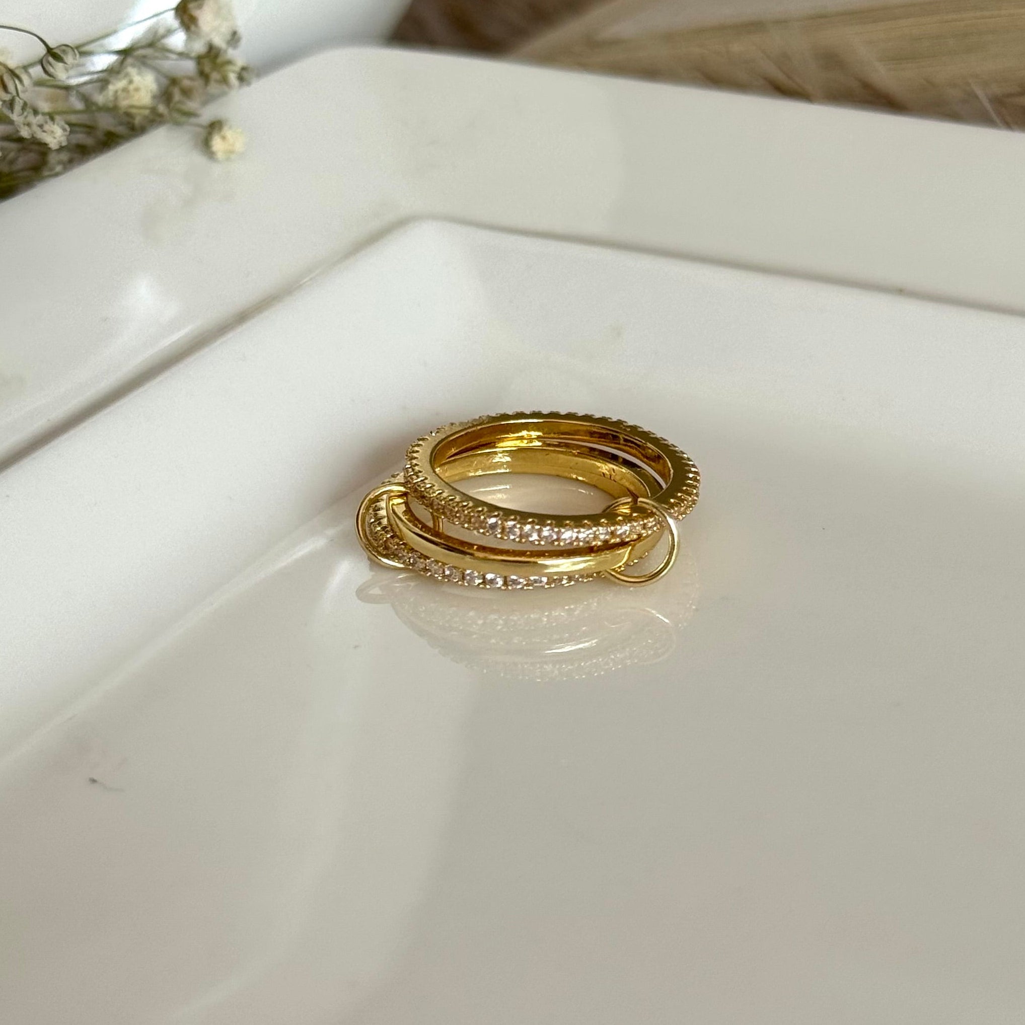 LUNA RING