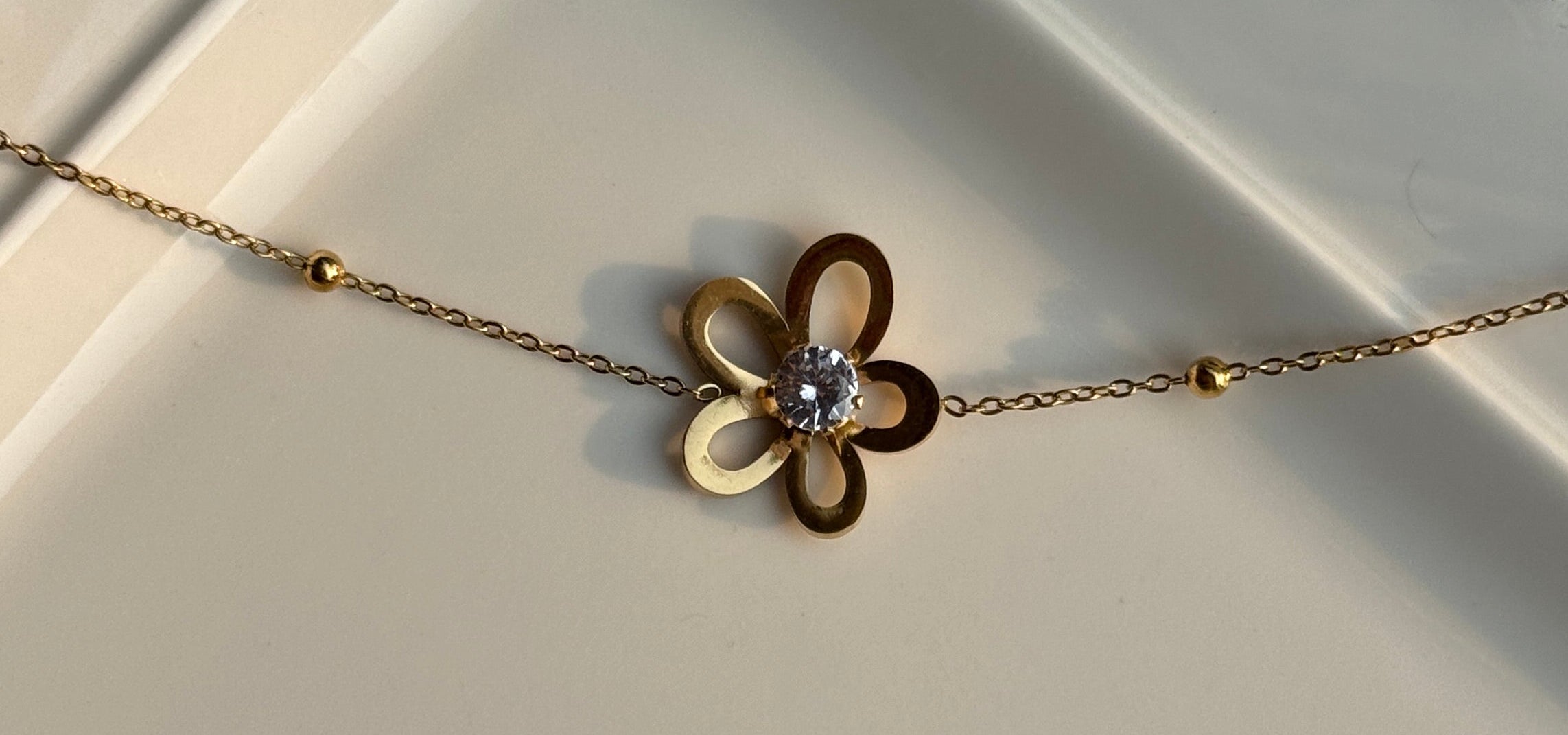 VINCA STONE BRACELET