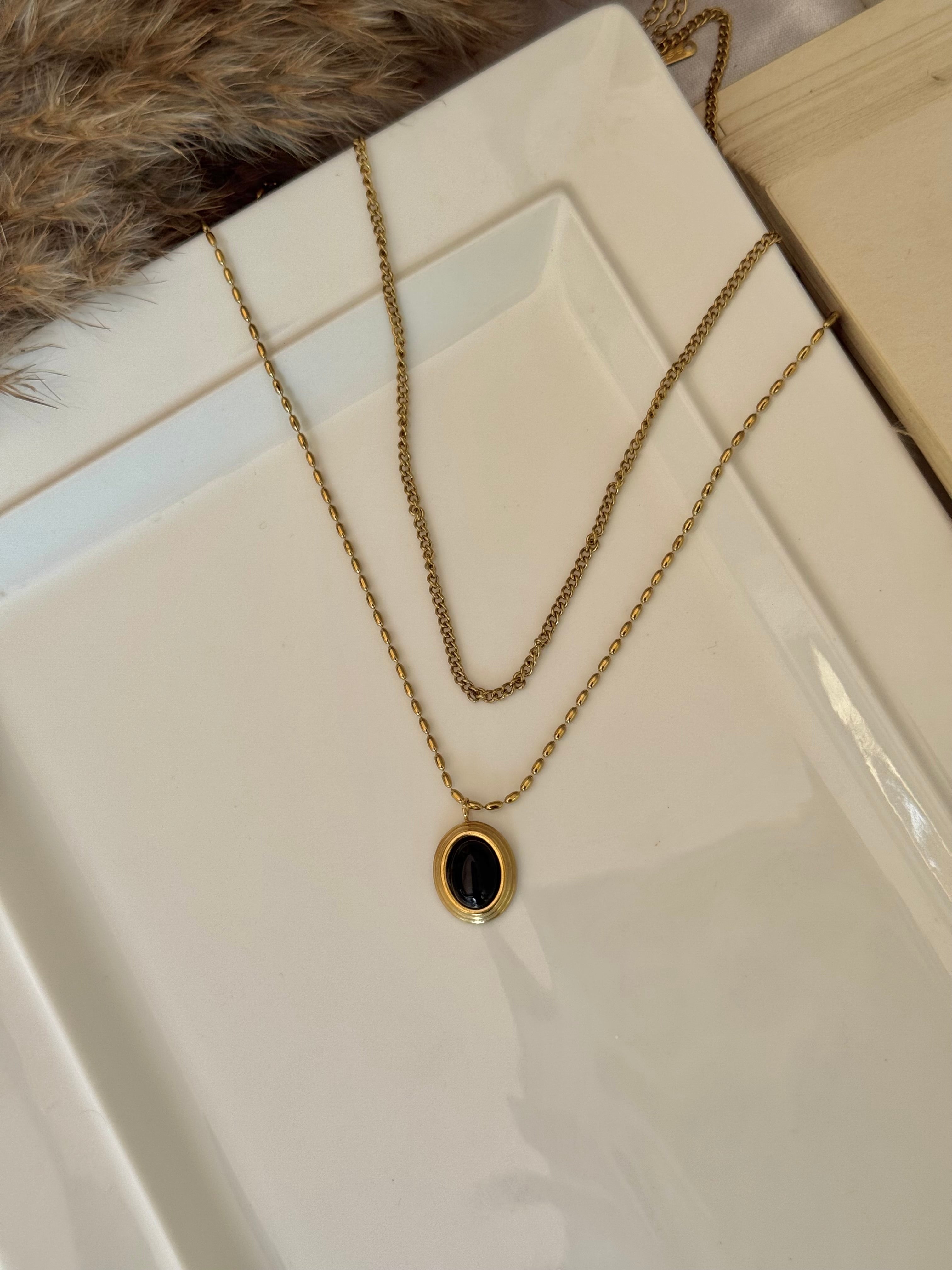 LAYERED BLACK MARBLE NECKLACE