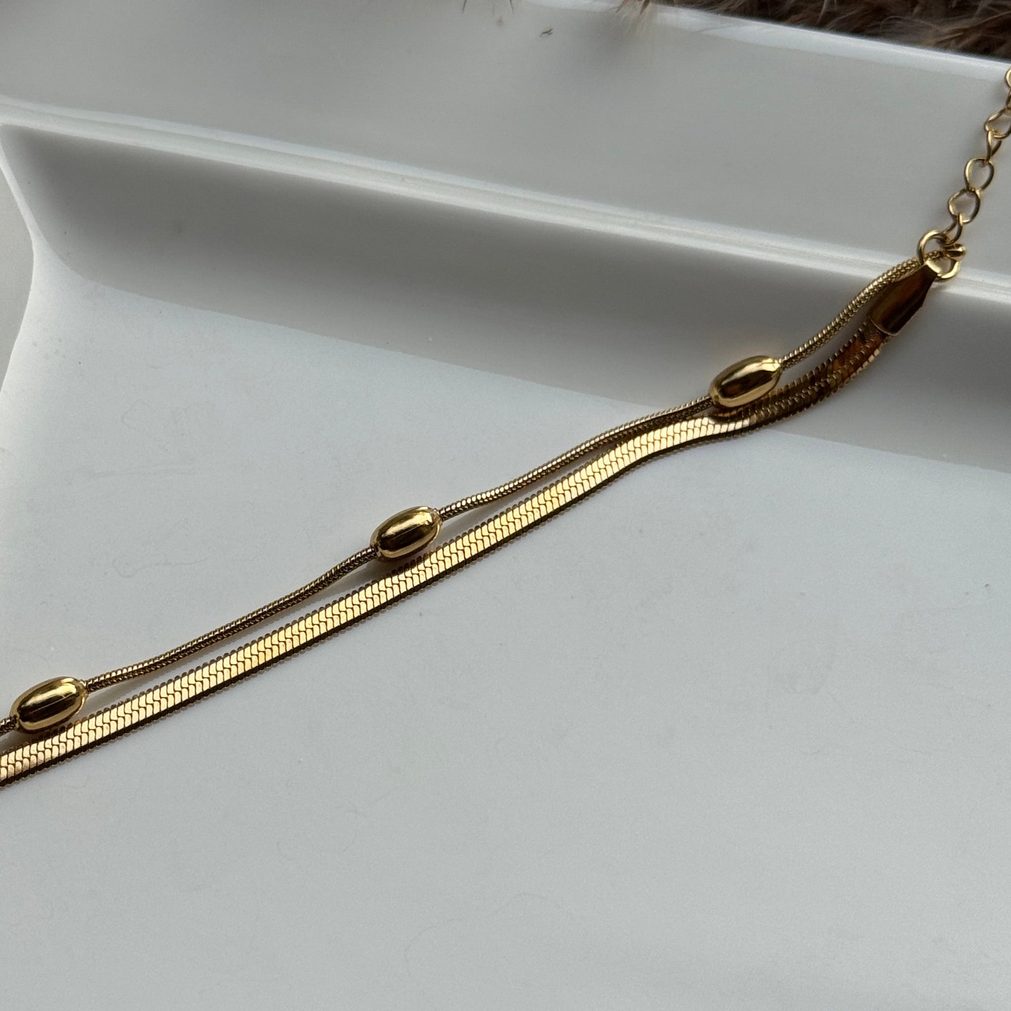 SNAKE CHAIN LAYERED BEAD BRACELET